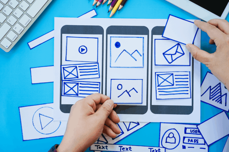 Interface mostrando uma estrutura de navegação organizada e intuitiva, com menus claros e acessíveis, destacando a importância de um design funcional para melhorar a usabilidade e a experiência do usuário e ilustrando artigo sobre navegação e usabilidade no SharePoint